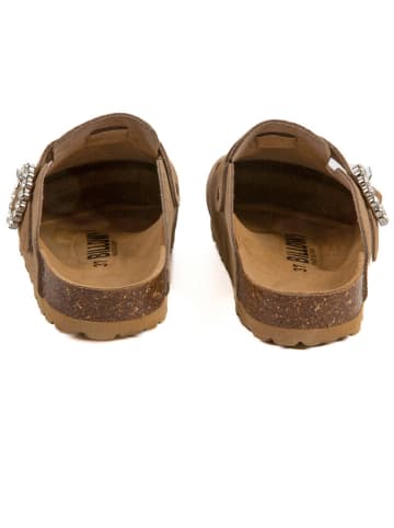 billowy Leder-Clogs in Braun