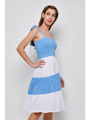 Tarifa Kleid in Hellblau/ Weiß