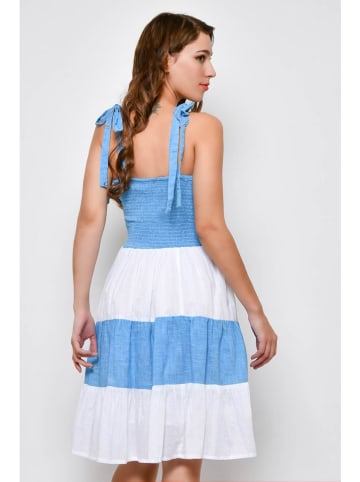 Tarifa Sukienka w kolorze błękitno-białym