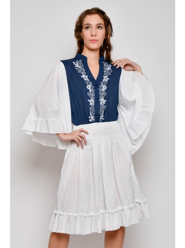 Tarifa Kleid in Blau/ Weiß