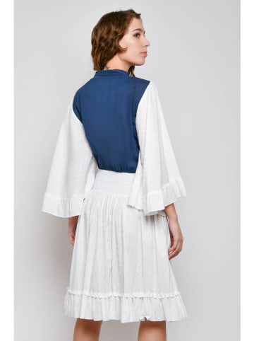 Tarifa Kleid in Blau/ Weiß