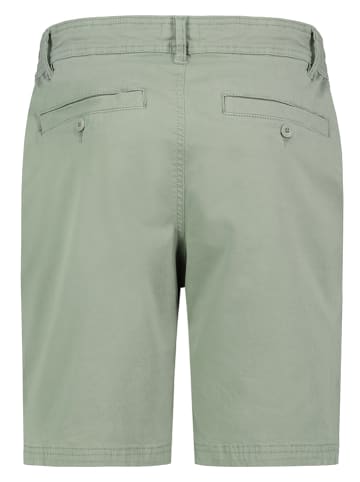 Sublevel Shorts in Grün