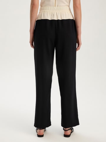 BGN Broek zwart