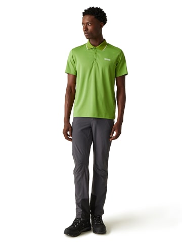 Regatta Funkcyjna koszulka polo "Maverik V" w kolorze zielonym