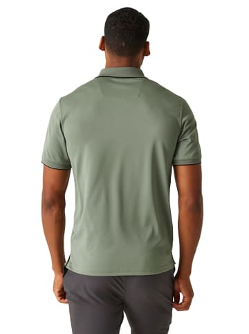 Regatta Funktionspoloshirt "Oakmont" in Khaki