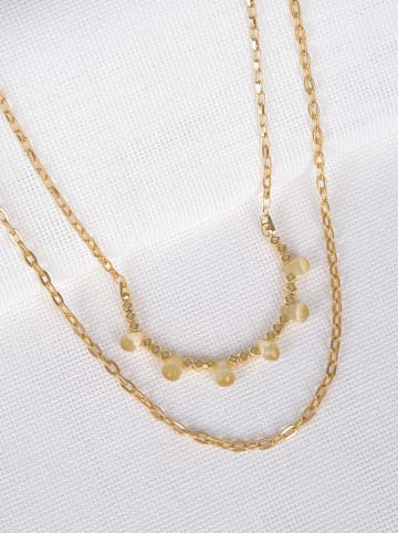 Idole me Vergold. Halskette mit Perlen - (L)50 cm