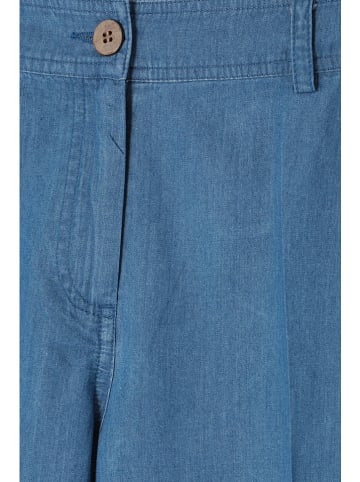 TATUUM Shorts in Blau