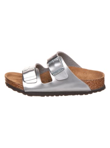 Birkenstock Pantoletten "Arizona" in Silber - Weite S