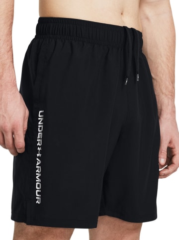 Under Armour Trainingsshort "Woven" zwart