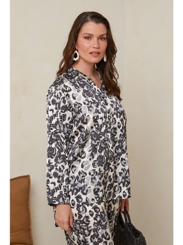 Curvy Lady Bluse in Schwarz/ Creme