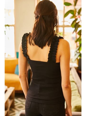 Olalook Top in Schwarz