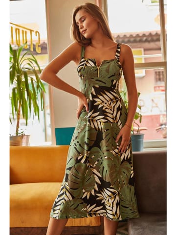 Olalook Kleid in Grün