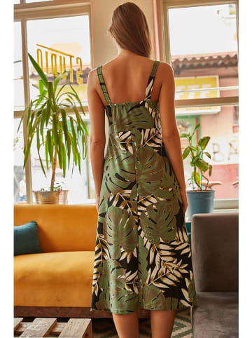 Olalook Kleid in Grün
