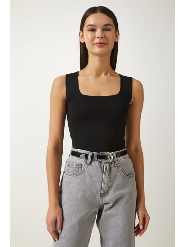 Happiness Istanbul Top in Schwarz
