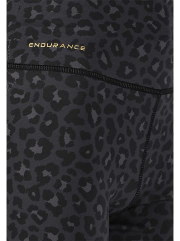 Endurance Trainingsshorts in Schwarz