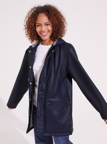 PETIT BATEAU Regenjacke in Dunkelblau