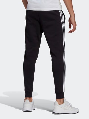 adidas Sweathose in Schwarz