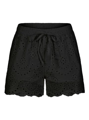 Sublevel Shorts in Schwarz