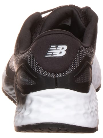 New Balance Buty sportowe "Fresh Foam Higher" w kolorze czarnym