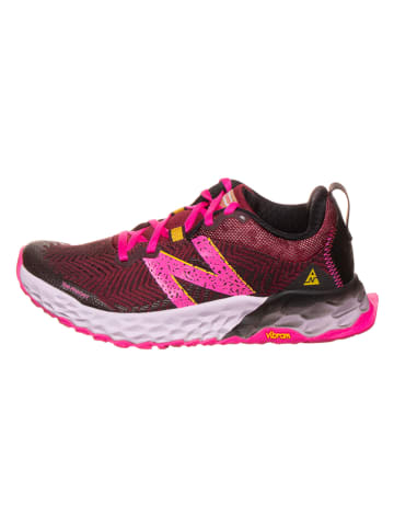 New Balance Trailrunningschoenen "Fresh Foam Hierro v6" rood