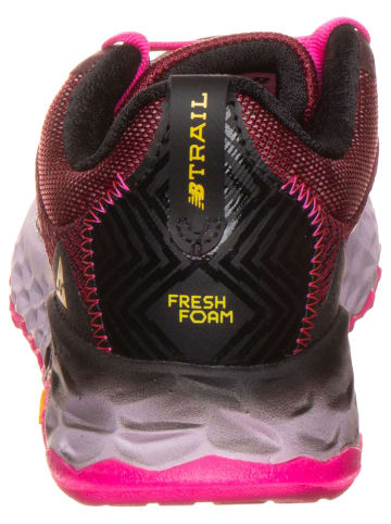 New Balance Trailrunningschoenen "Fresh Foam Hierro v6" rood