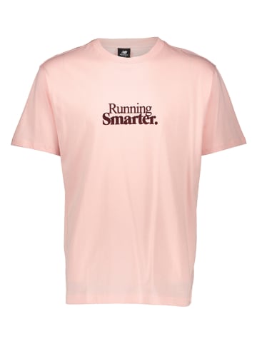 New Balance Koszulka "Athletics 70s Run" w kolorze jasnoróżowym do biegania