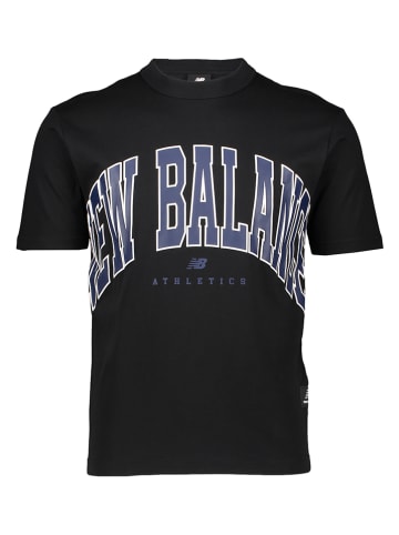New Balance Shirt "Uni-ssentials" in Schwarz