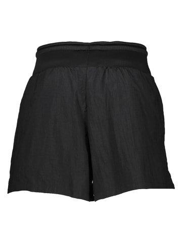New Balance Trainingsshorts "Athletics Amplified" in Schwarz