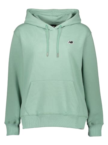 New Balance Hoodie "Small Logo" in Grün