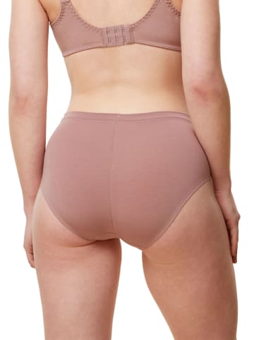 Triumph 2-delige set: tailleslip lichtbruin
