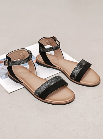 Sixth Sens Sandalen in Schwarz