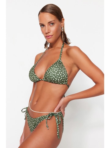 trendyol Bikini in Grün/ Weiß