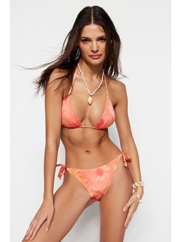 trendyol Bikini in Orange/ Gelb