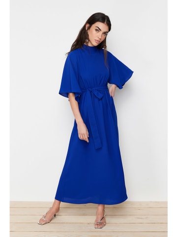 trendyol Kleid in Blau