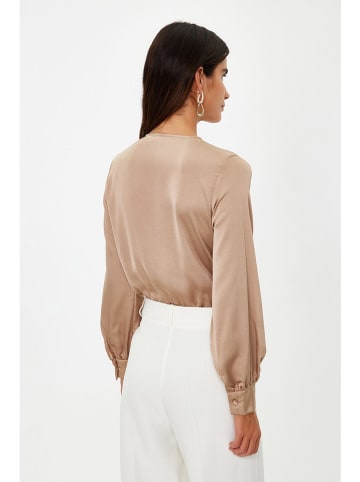 trendyol Blusenbody in Beige