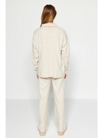 trendyol 2-delige outfit crème