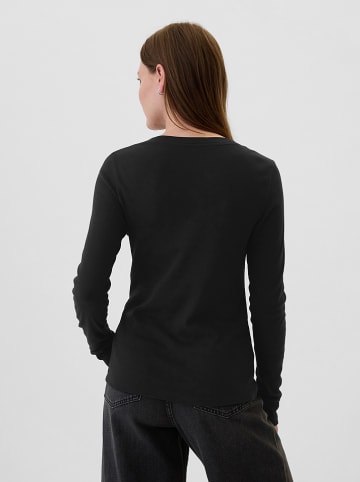 GAP Longsleeve in Schwarz
