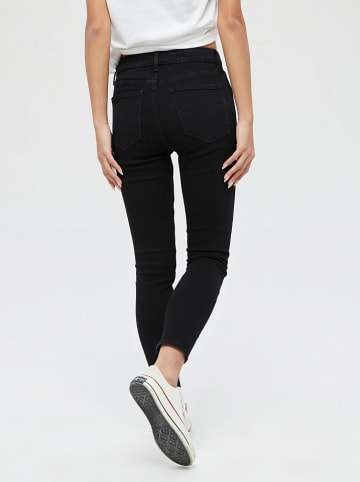 GAP Dżinsy - Skinny fit - w kolorze czarnym