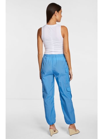 Rich & Royal Cargohose in Blau