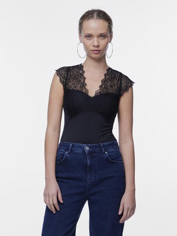 Pieces Body "Tatianna" in Schwarz