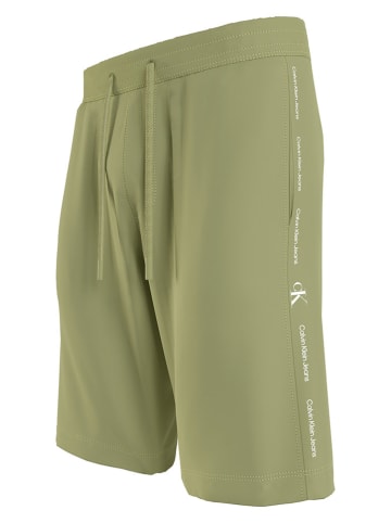 Calvin Klein Sweatshorts in Grün