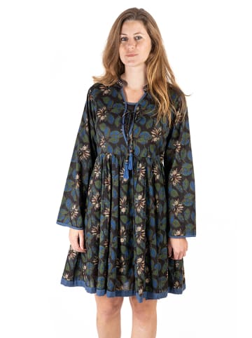 Isla Bonita by SIGRIS Kleid in Schwarz