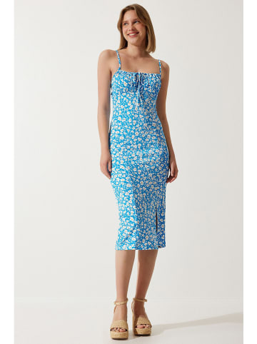 Happiness Istanbul Kleid in Hellblau