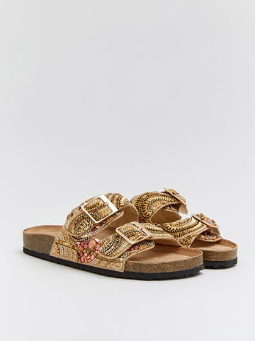 Belucci Slippers goudkleurig