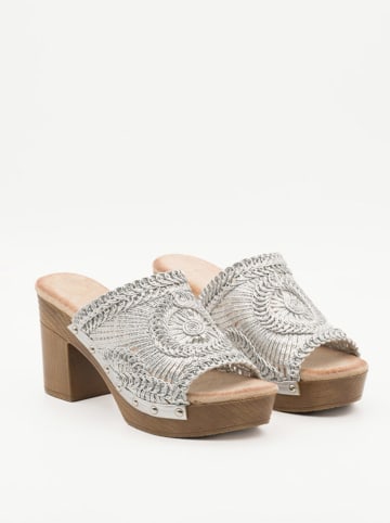 Bellucci Slippers zilverkleurig