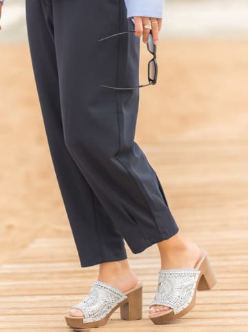 Bellucci Slippers zilverkleurig