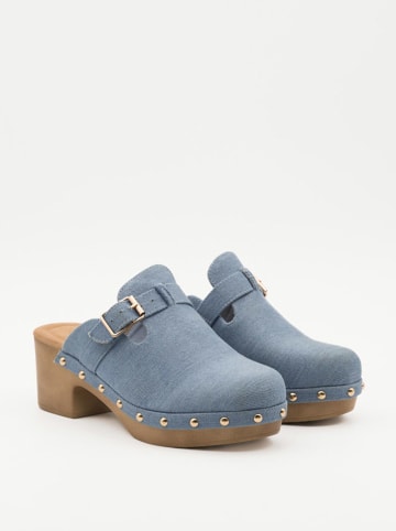 Belucci Clogs in Hellblau