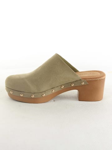 Bellucci Clogs in Khaki