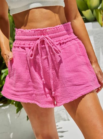 Milan Kiss Shorts in Pink