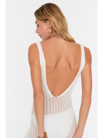 trendyol Strandkleid in Weiß